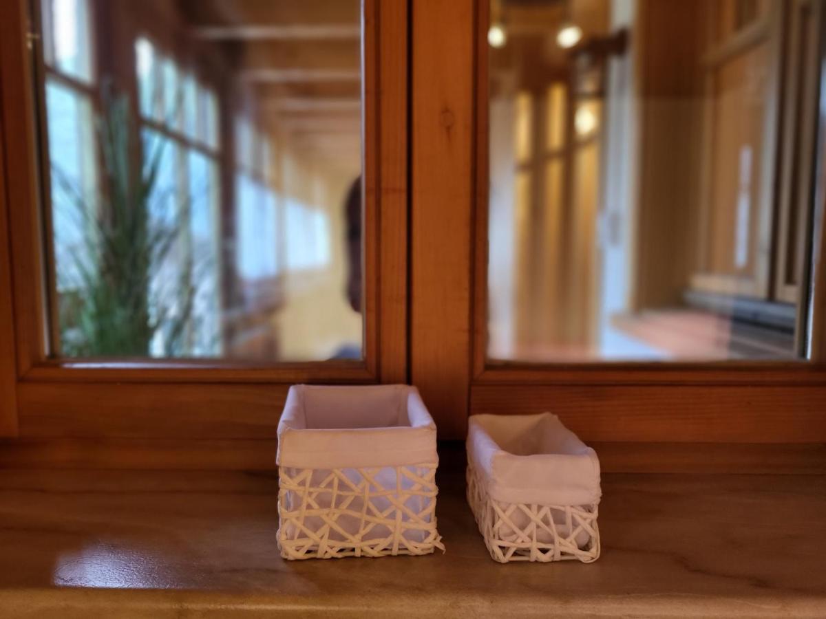 Sunnaschi Appartements - Wohnungen Oder Gesamt Als "Huette" Laterns Kültér fotó